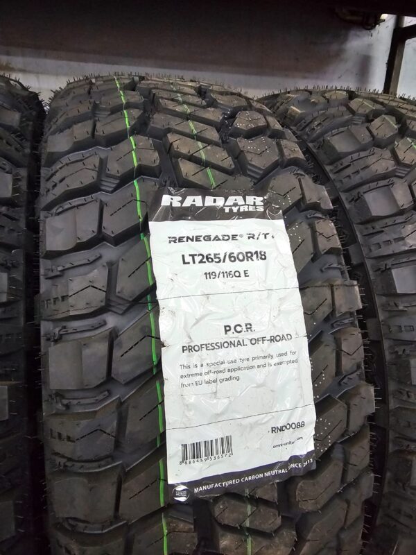 Radar Renegade R/T+ LT265/60R18